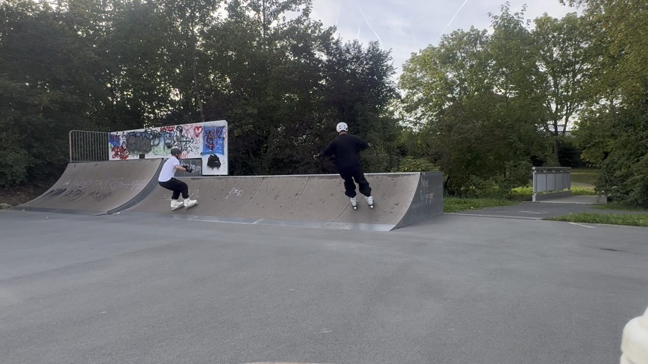 #spot #trick #crew #skatepark #session #friends 