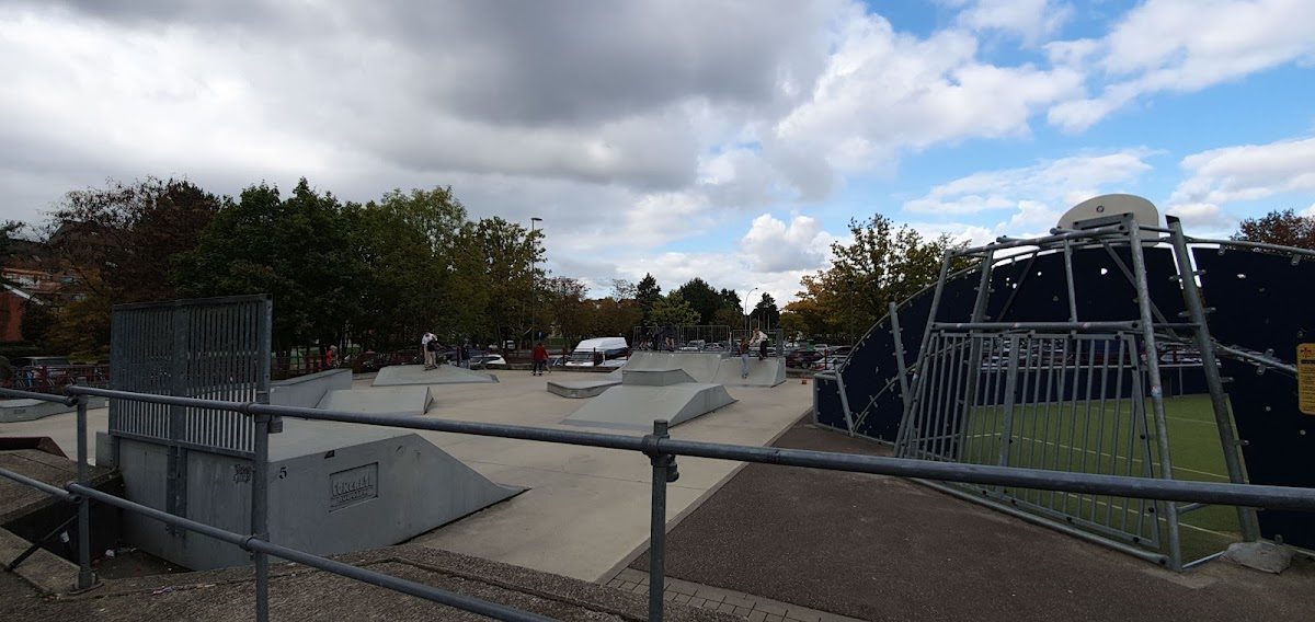 Skatepark Aarschot — rollerblading spot in Aarschot, Belgie