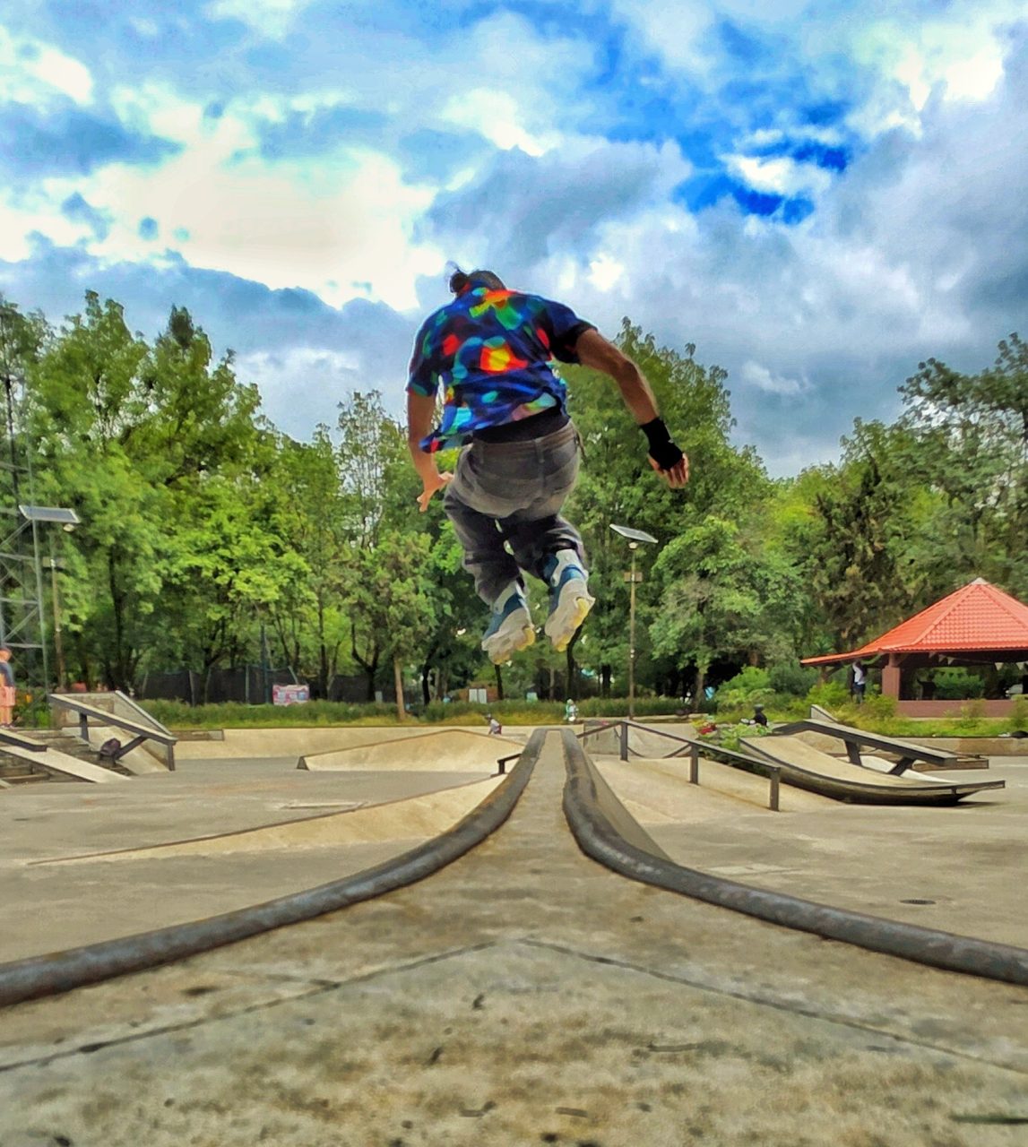 180 en la espina de Skatepark Coyotes. #trick #skatepark 