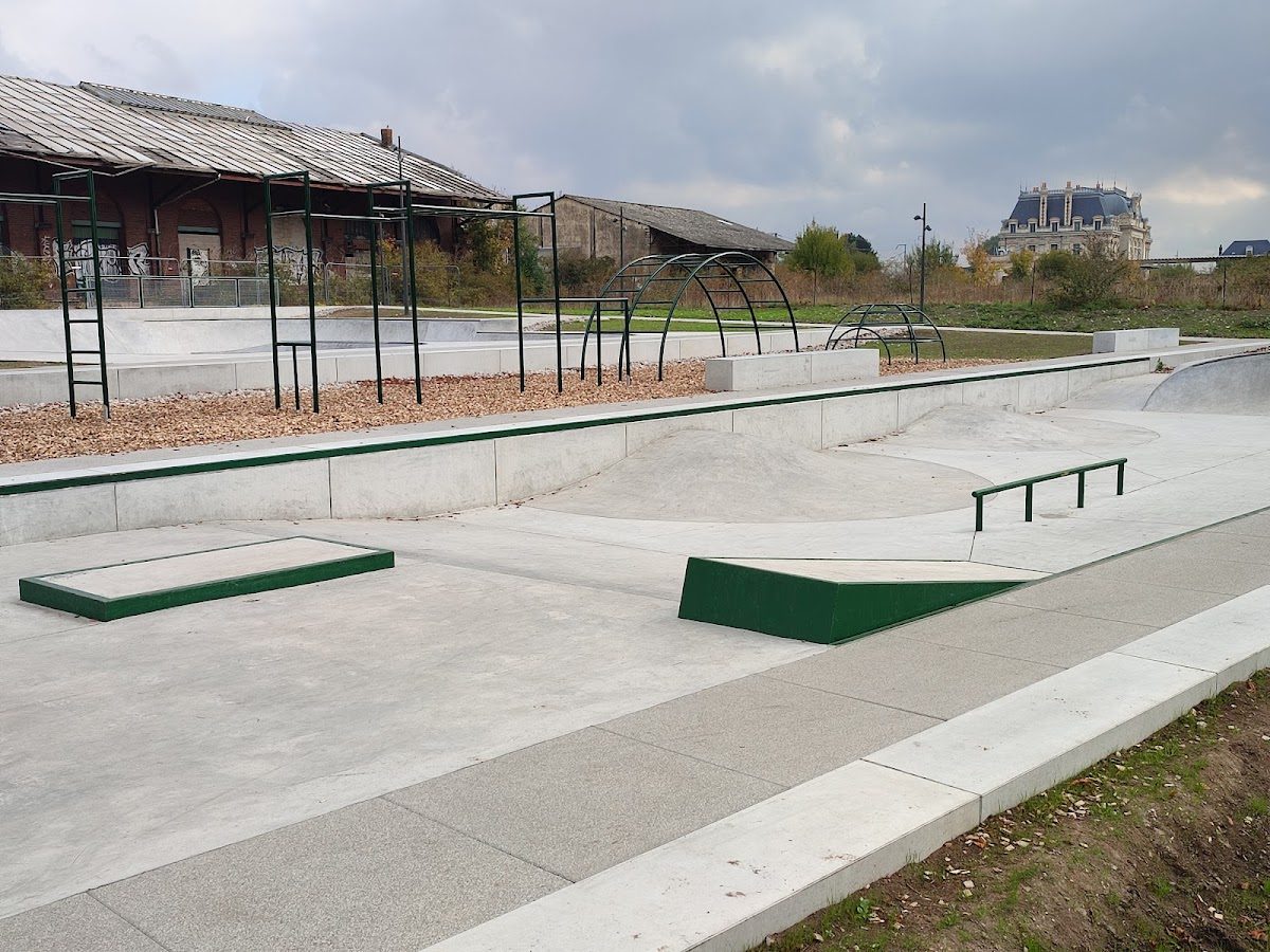 Skatepark de Saint-Omer — rollerblading spot in Saint-Omer, France
