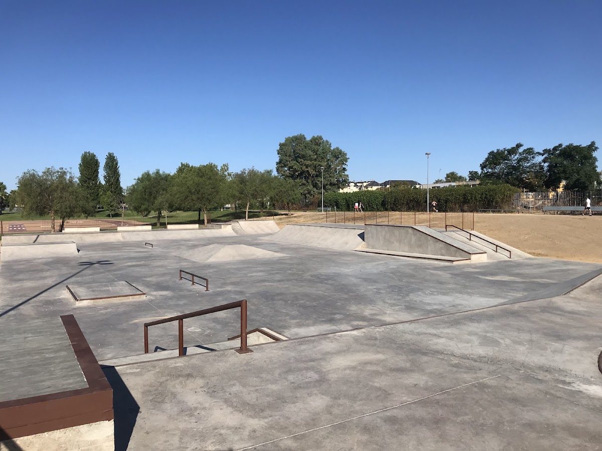 Skatepark Badajoz — rollerblading spot in Badajoz, Spain