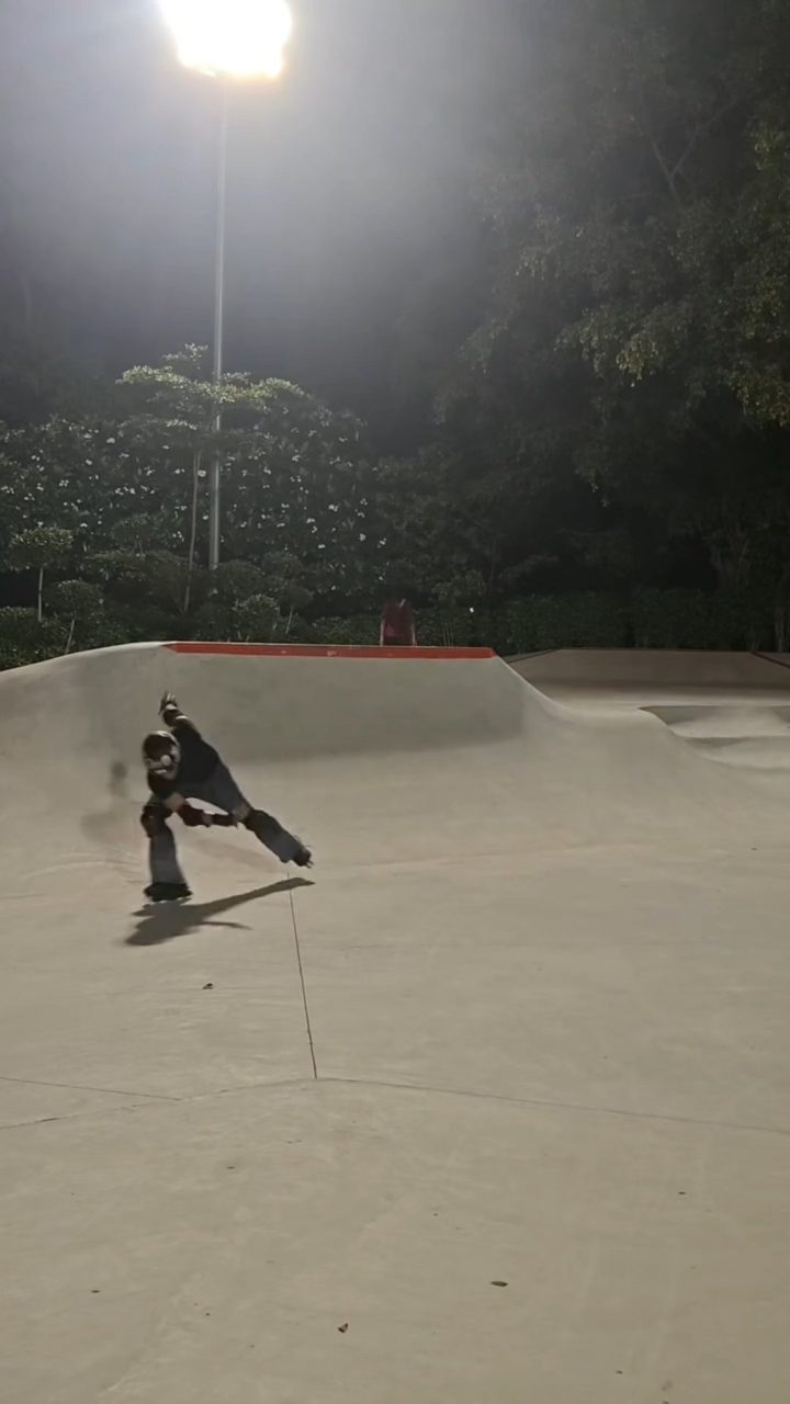 Finally landed after a month of trying #trick #skatepark #session 