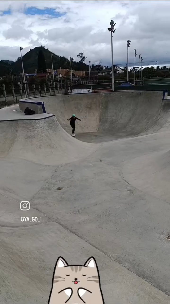Learning session, like... The others 😅

#skatepark #sopó #Colombia
