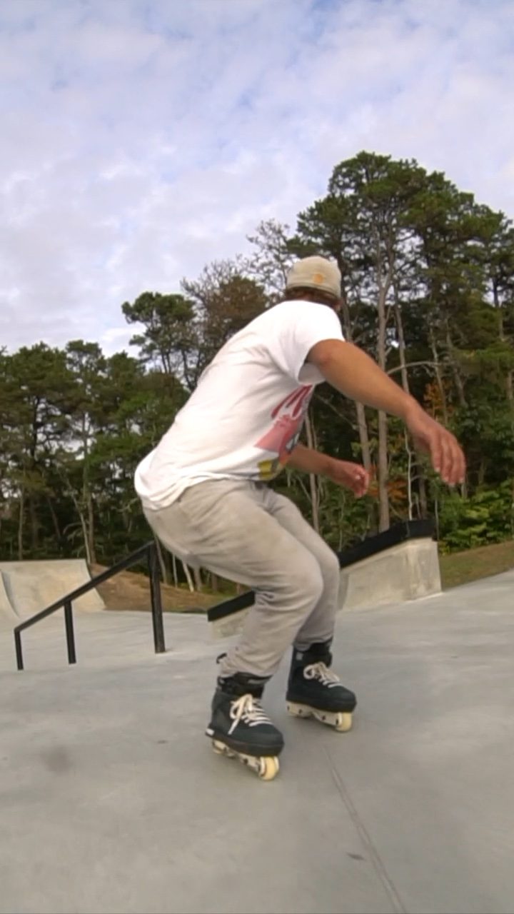 Quick line with
Keegan smith #skatepark #visaid #style
