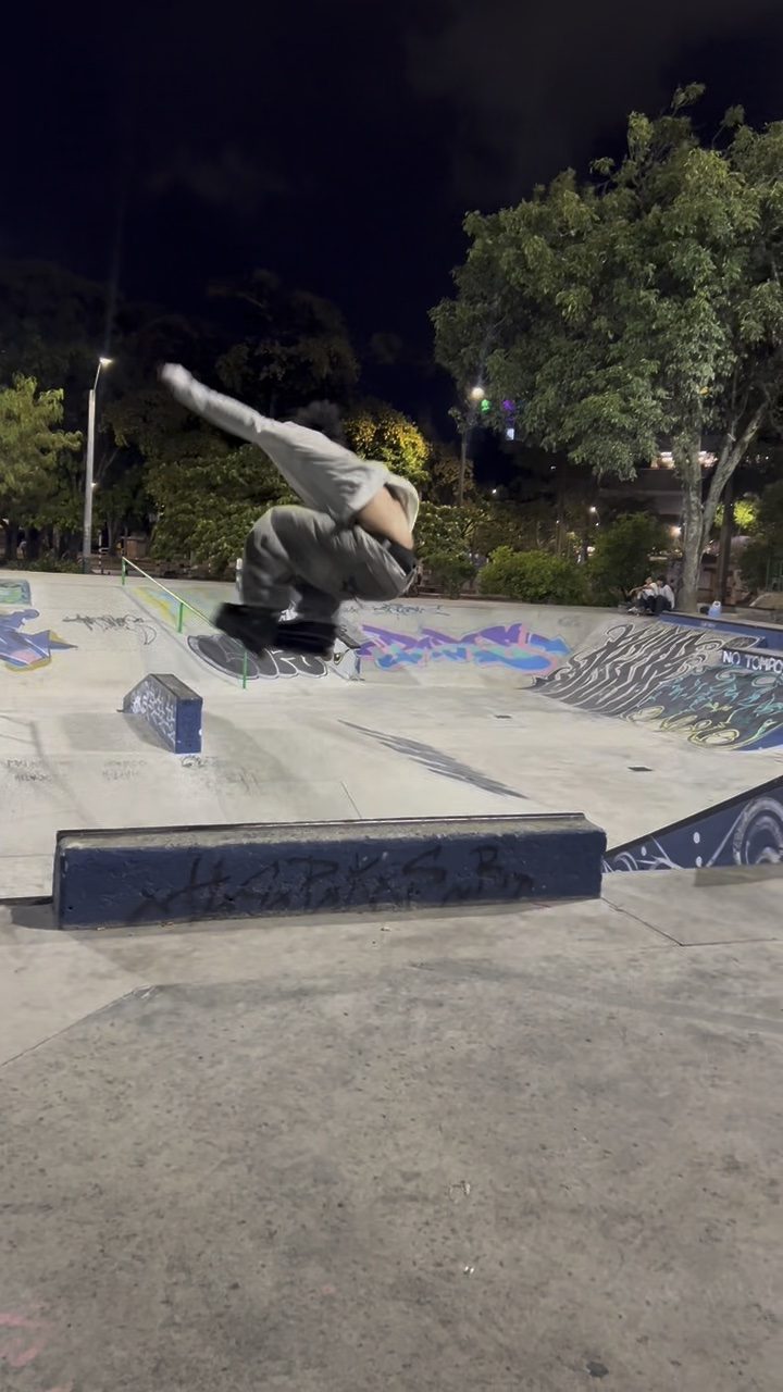 #spot #trick #skatepark #360