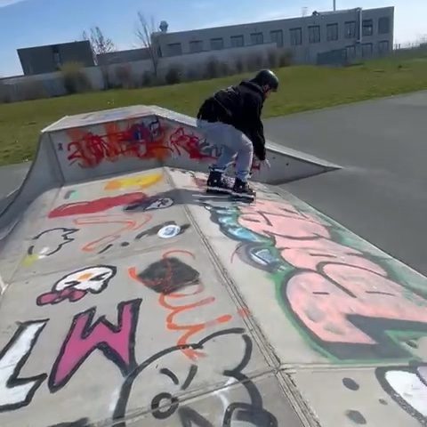My First Try After 20 years 
😎
#trick #crew #skatepark 
