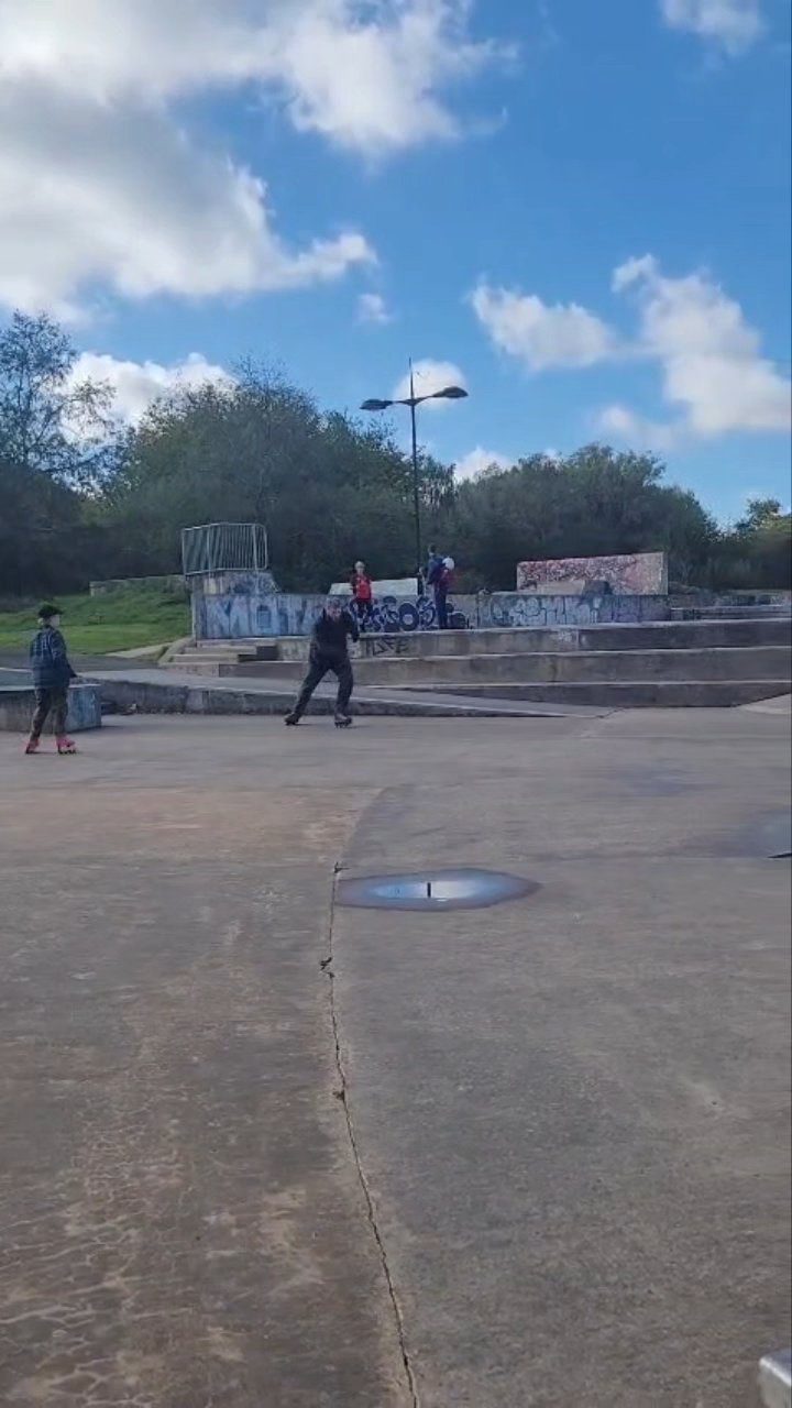 Rebuilding myself #spot #skatepark #session #gettingbetter 