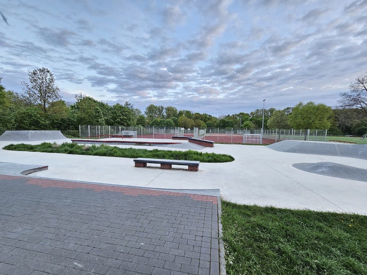 Skatepark Hiltrup — rollerblading spot in Münster, Germany