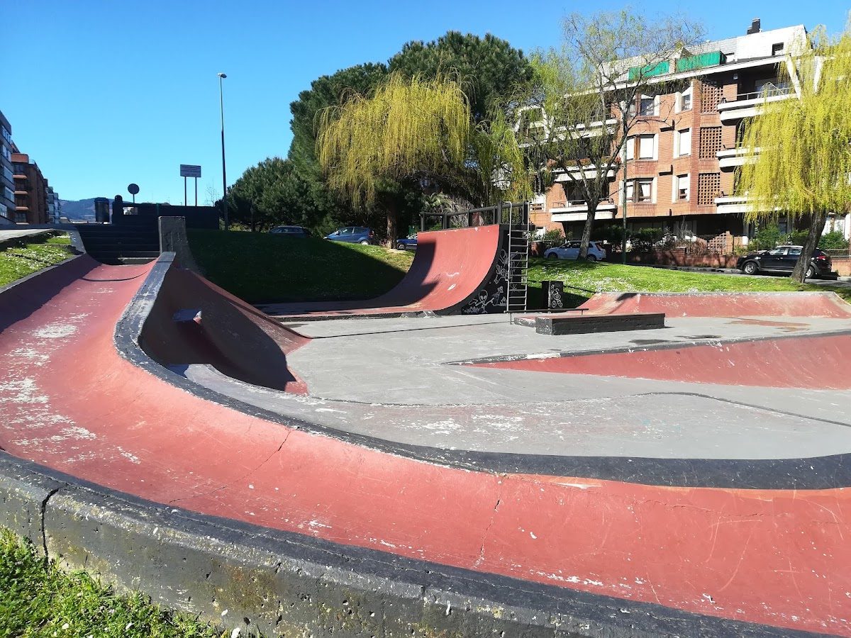 Skatepark Areeta — Getxo, Spain