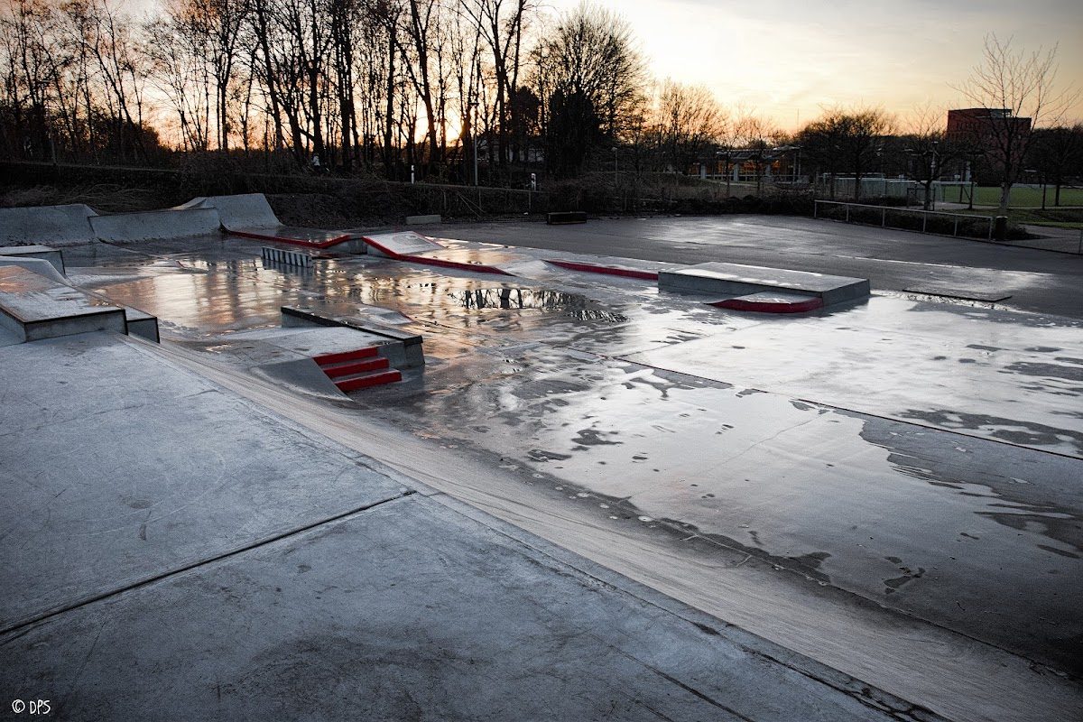 Skatepark Uni Kiel — Kiel, Germany