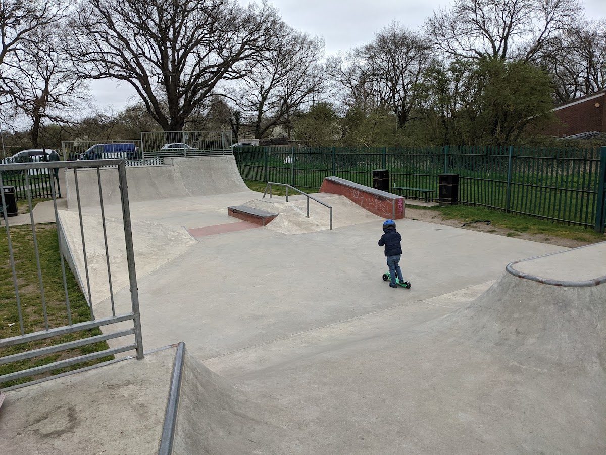 Ruislip Skatepark — Ruislip, UK
