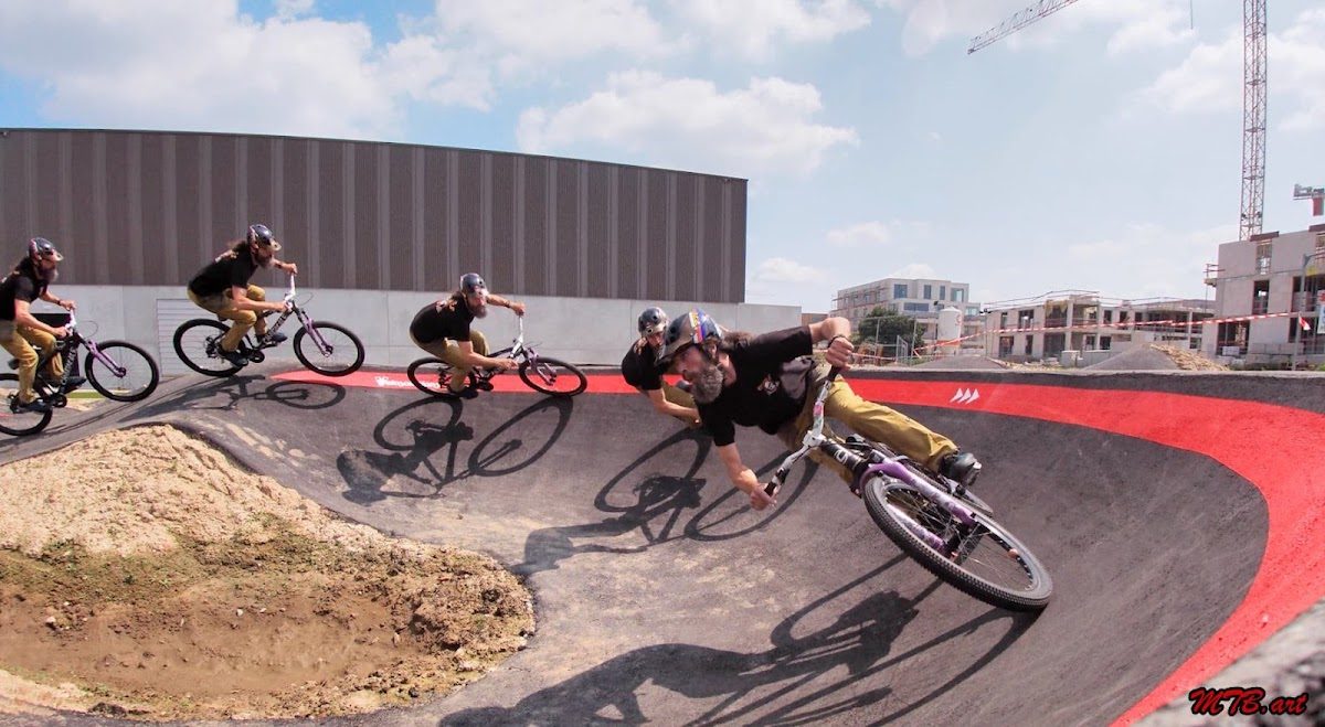 Frontside 3020 — rollerblading spot in Herent, Belgie