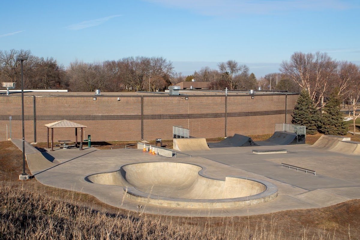 Burnsville Lions Skate Park — rollerblading spot in Burnsville, USA