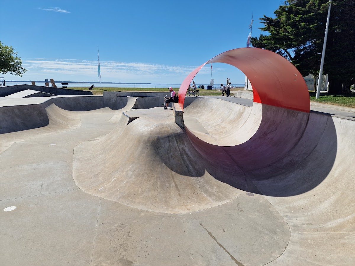 Skatepark de Saint-Nazaire — rollerblading spot in Saint-Nazaire, France