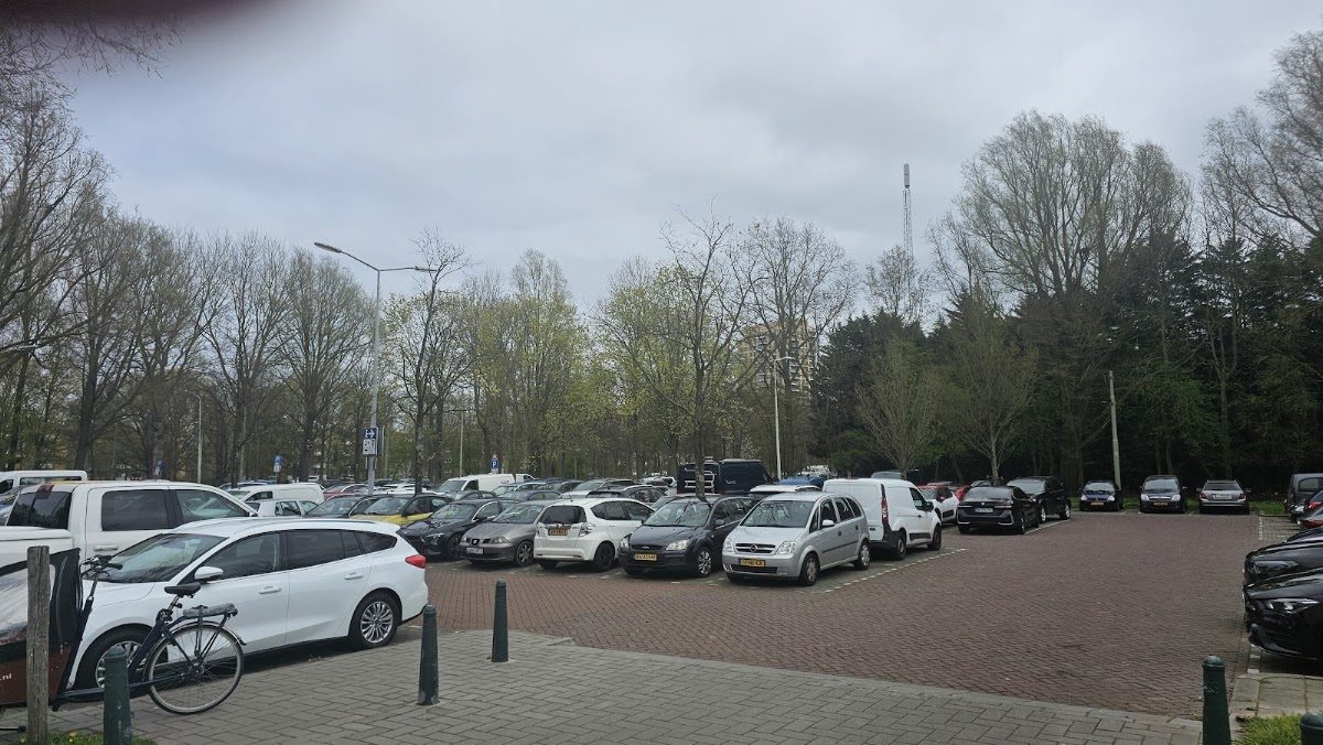 PR De Uithof — rollerblading spot in The Hague, Nederland