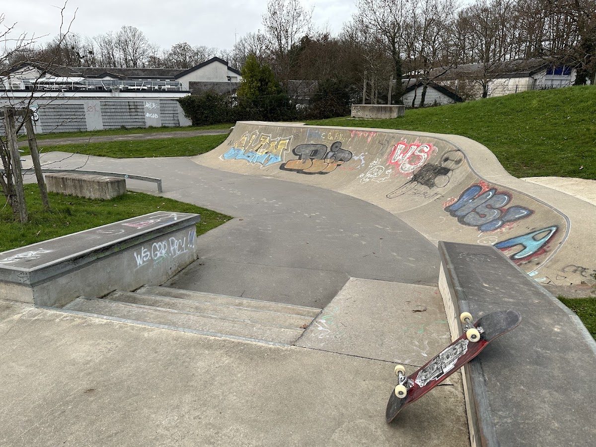 Skatepark de Carquefou — rollerblading spot in Carquefou, France