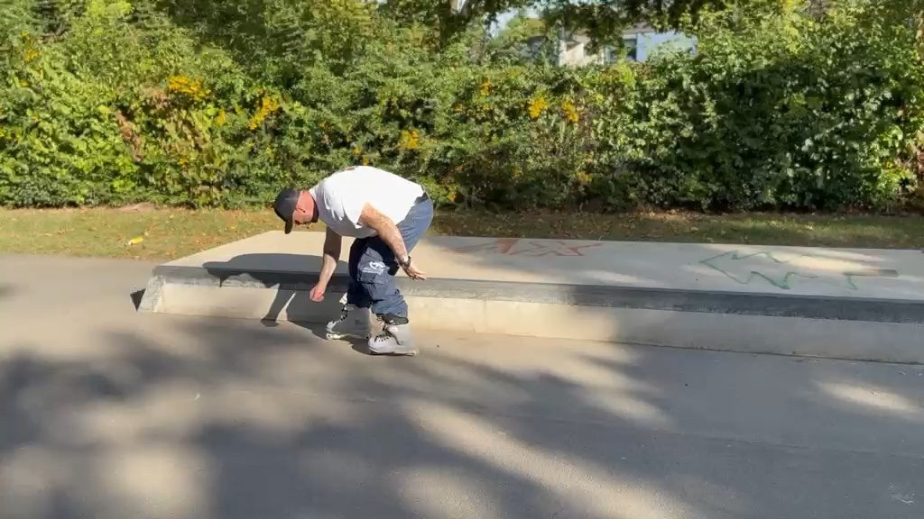 Rollerblading clip