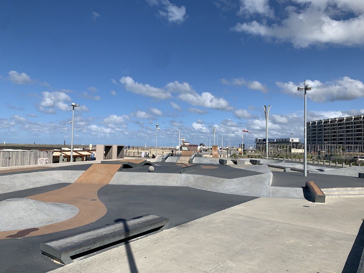 Calais Beach Skatepark — rollerblading spot in Calais, France