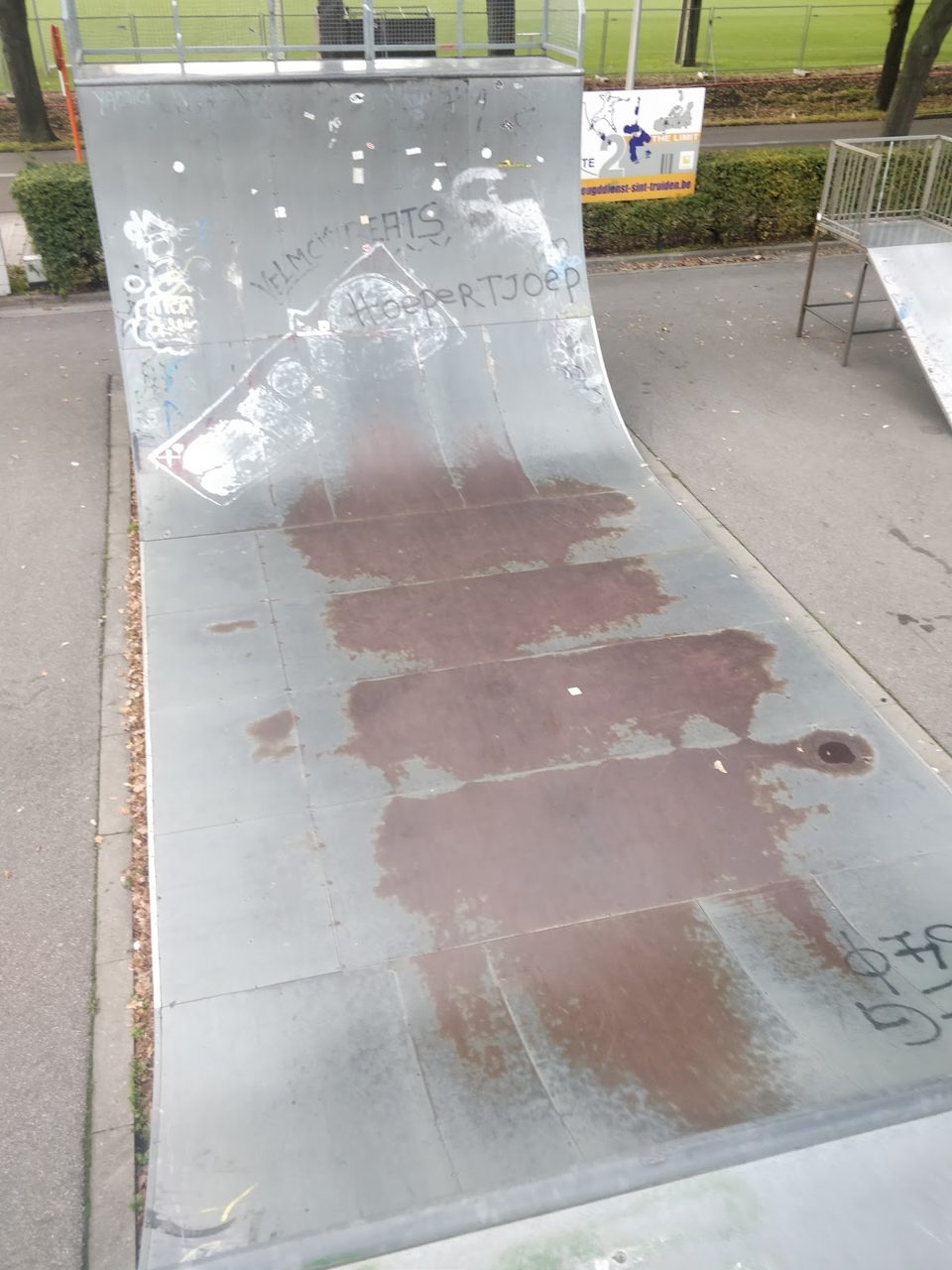 Skate park Veemarkt — rollerblading spot in Sint-Truiden, Belgium