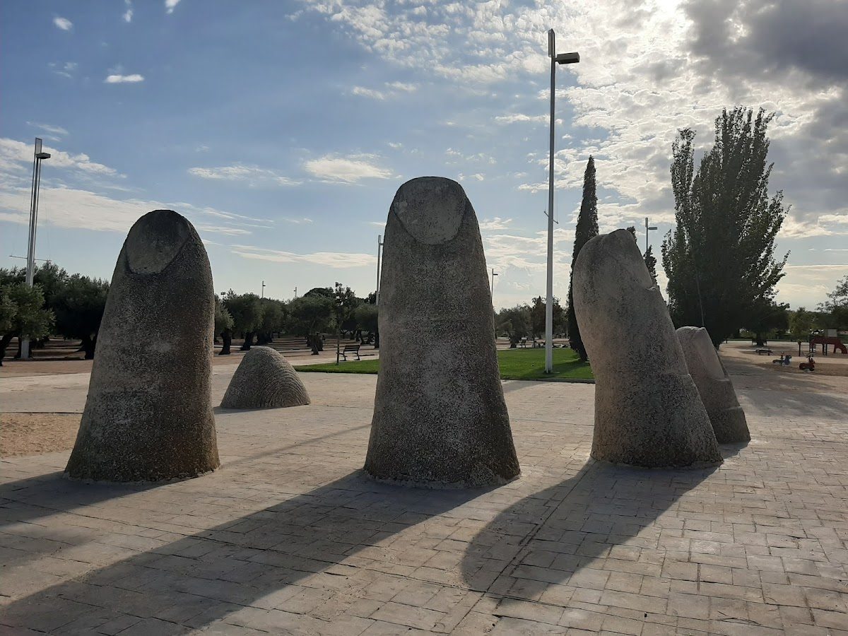 Parque Juan Carlos I — rollerblading spot in Madrid, Spain