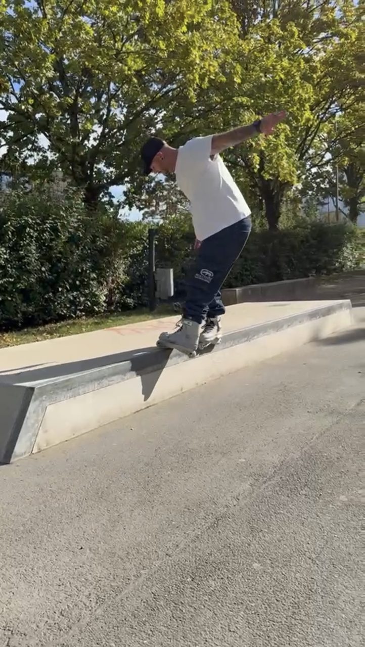 Rollerblading clip