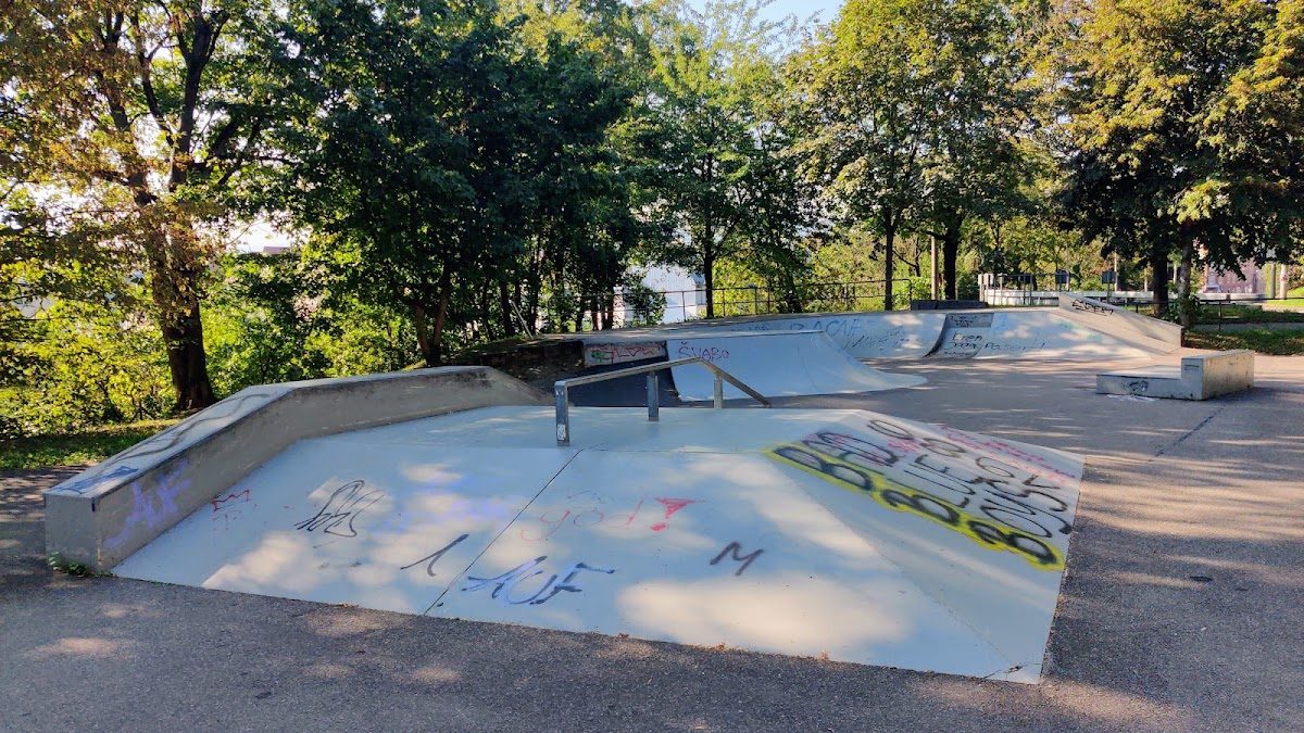 Skatepark Hallschlag — rollerblading spot in Stuttgart, Germany