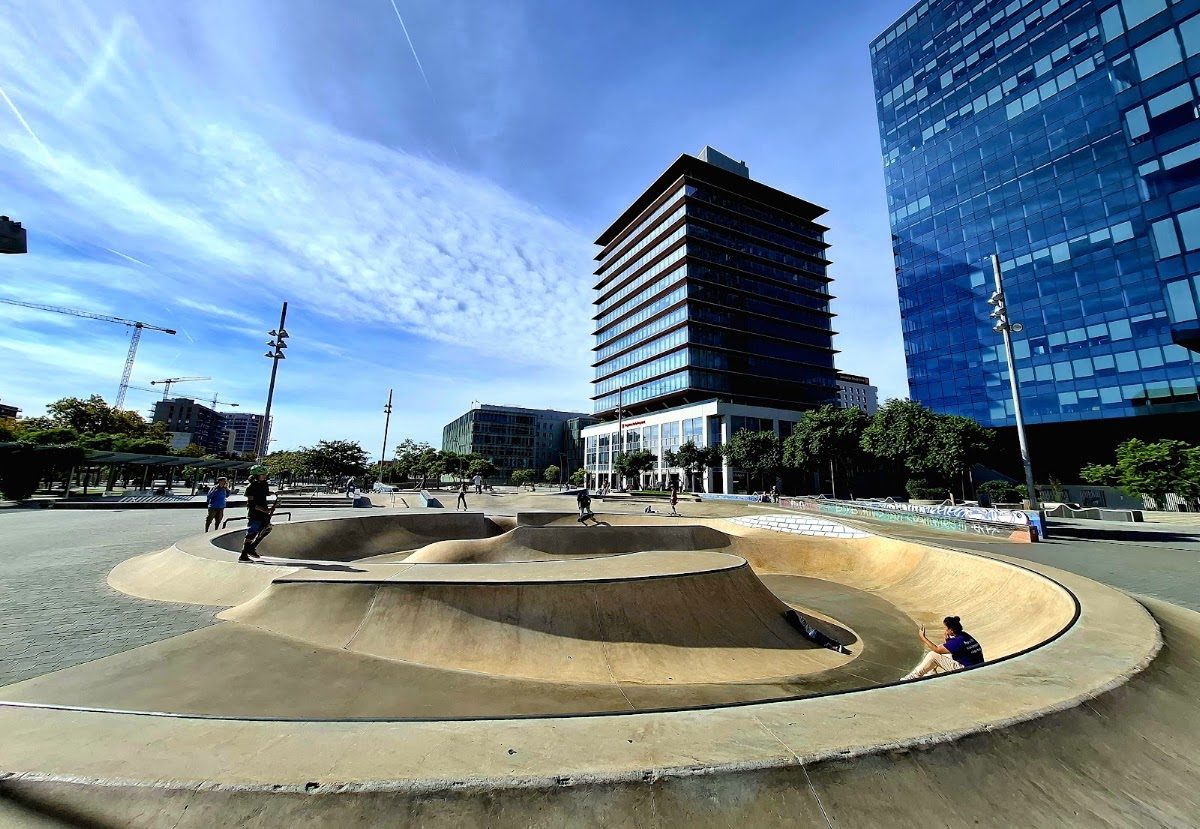 Skatepark la Marina — rollerblading spot in Barcelona, Spain