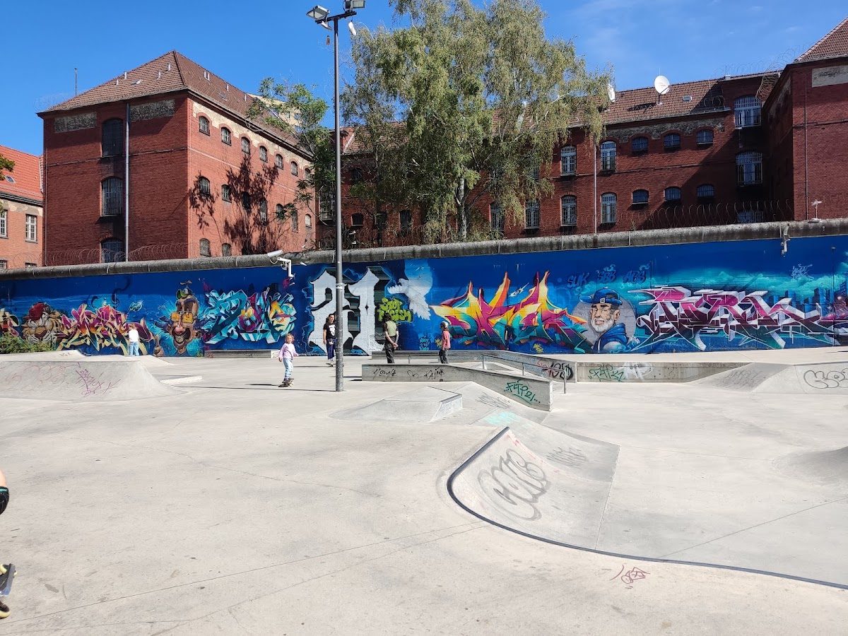 Skatepark Poststadion — rollerblading spot in Berlin, Germany