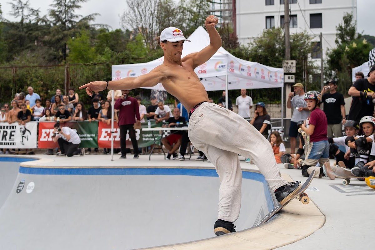 Olabeagako Skateparkea — rollerblading spot in Bilbao, Spain