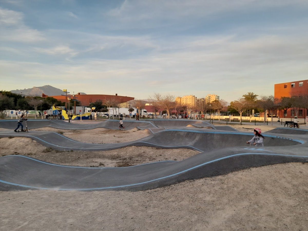 Pumptrack Park El Campello — rollerblading spot in El Campello, Spain