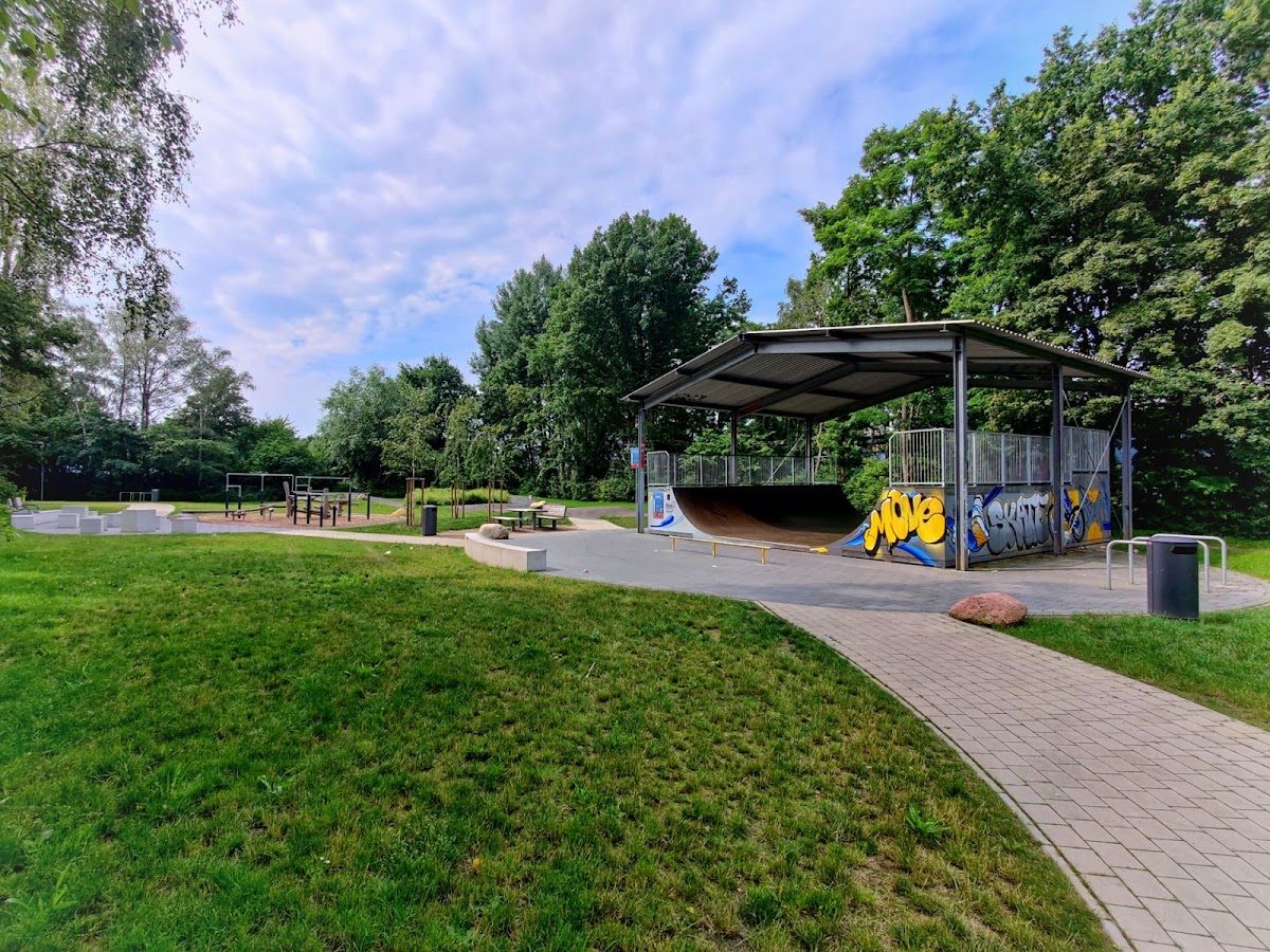 Miniramp Langenhagen — rollerblading spot in Langenhagen, Germany