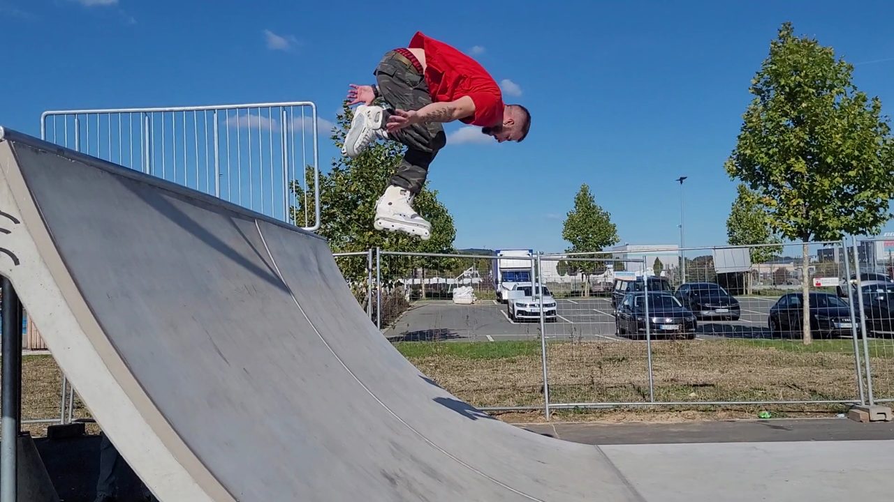 Rollerblading clip
