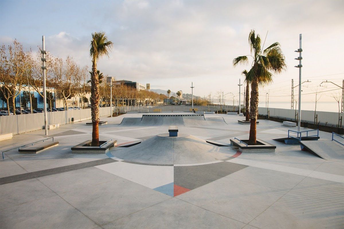 Skate Agora — rollerblading spot in Sant Adrià de Besòs, Spain
