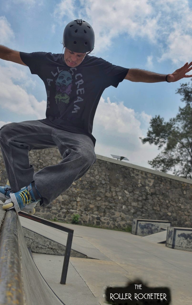 Mizou en la Ola (The Wave) en el Quarter de Skatepark Cantera. #trick #skatepark 