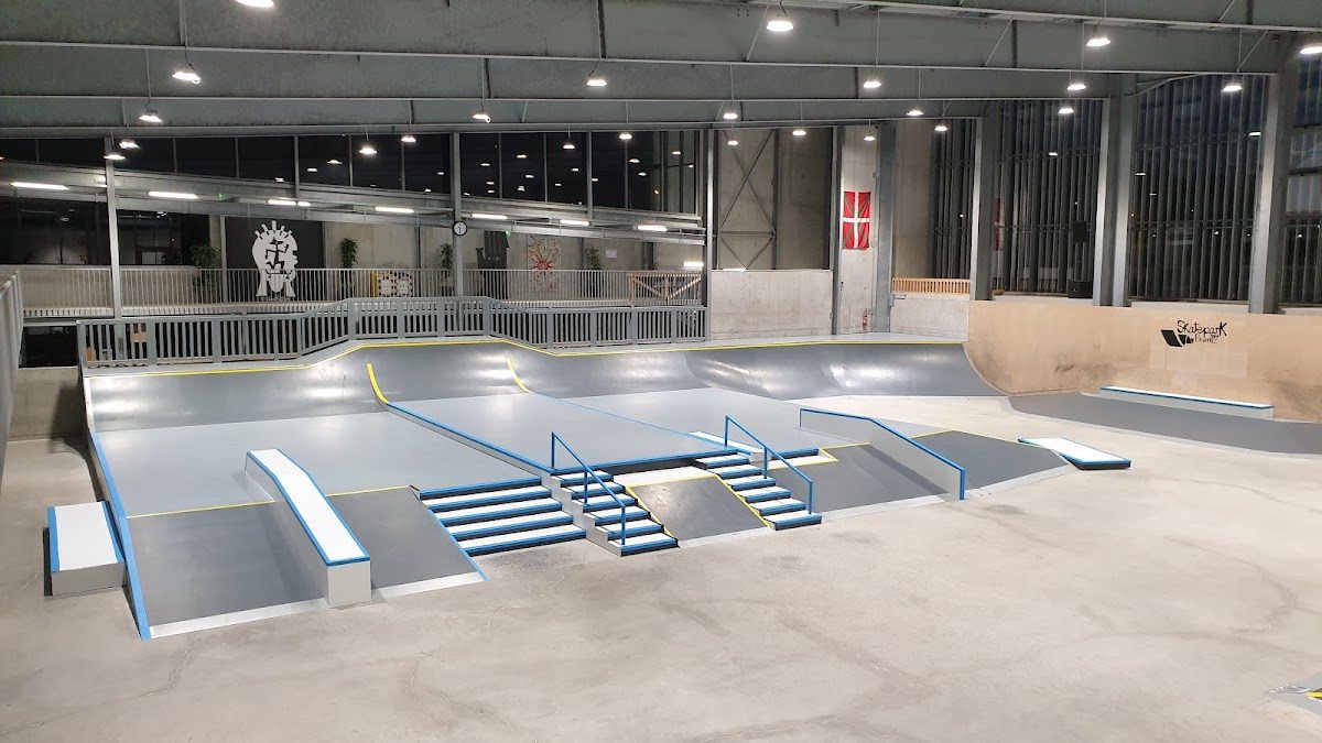 Skatepark Biarritz Lassosalai Skate Club — rollerblading spot in Biarritz, France