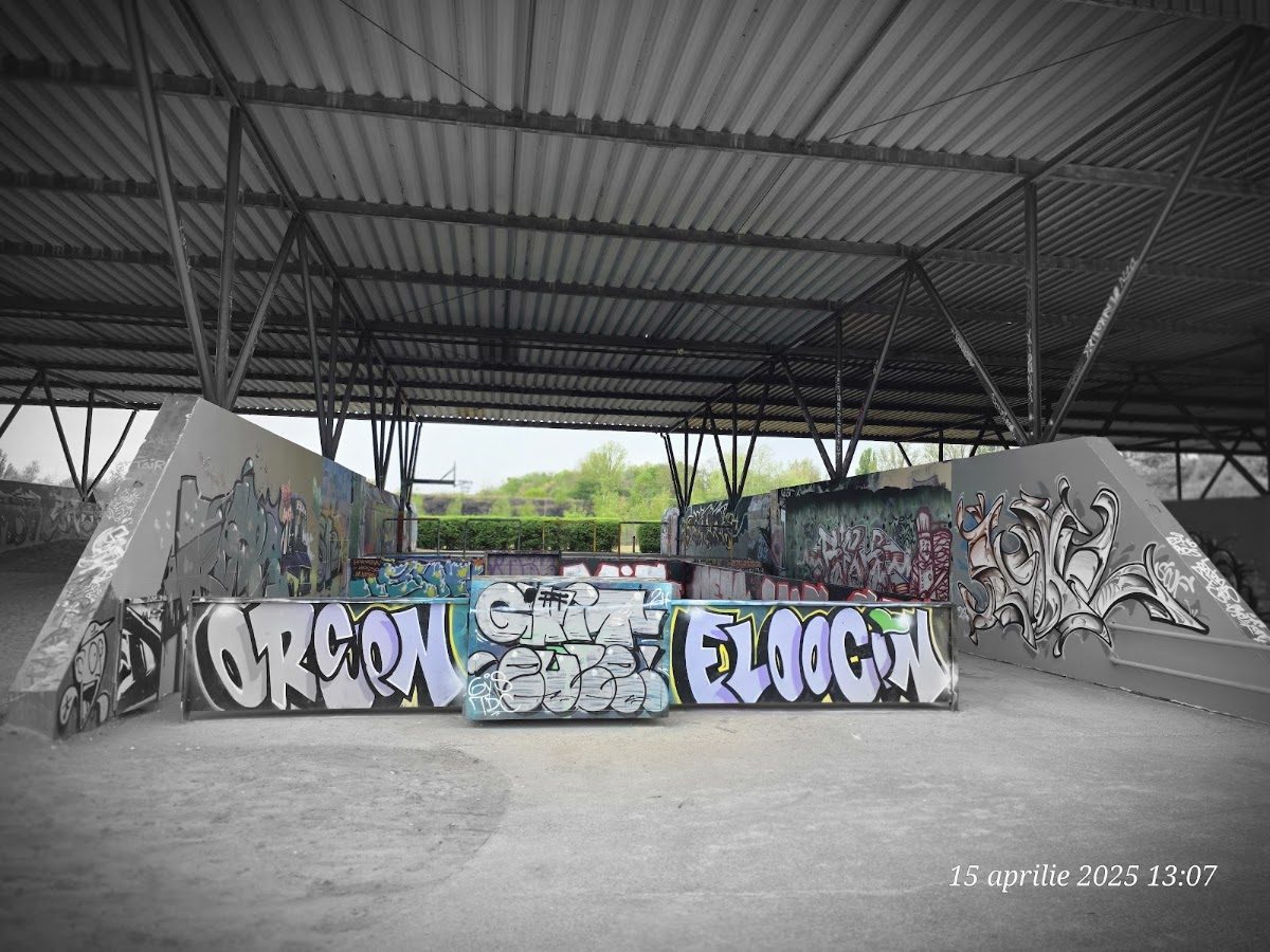 Skatepark Landschaftspark (Emscherhalle) Duisburg-Nord — rollerblading spot in Duisburg, Germany