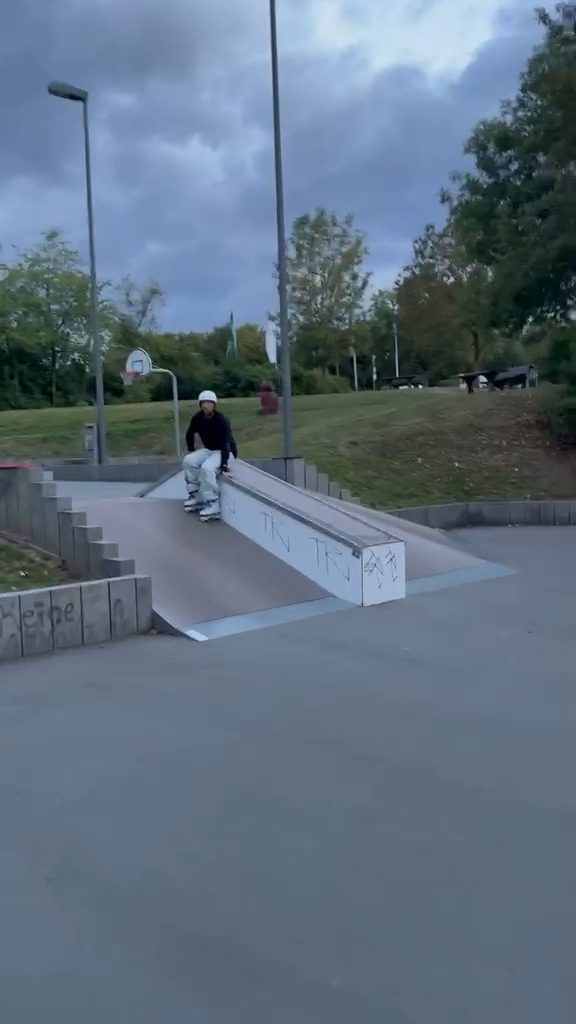 #spot #trick #crew #skatepark #session #competition #friends 