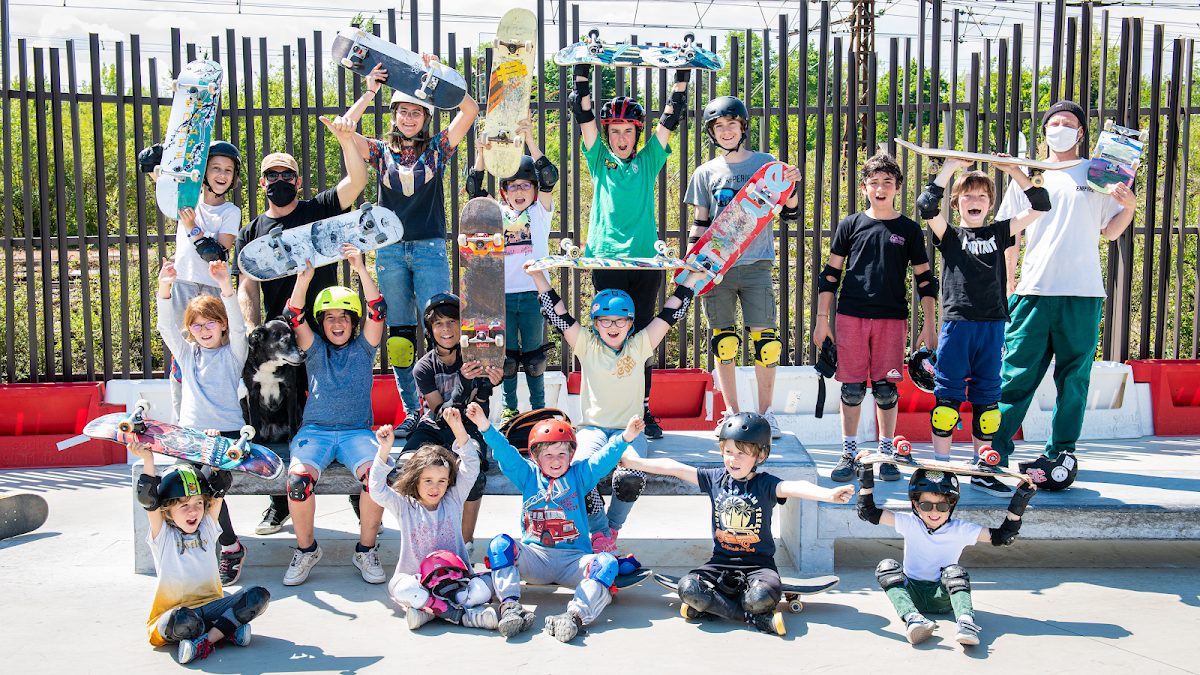 Skab School — Pau, France