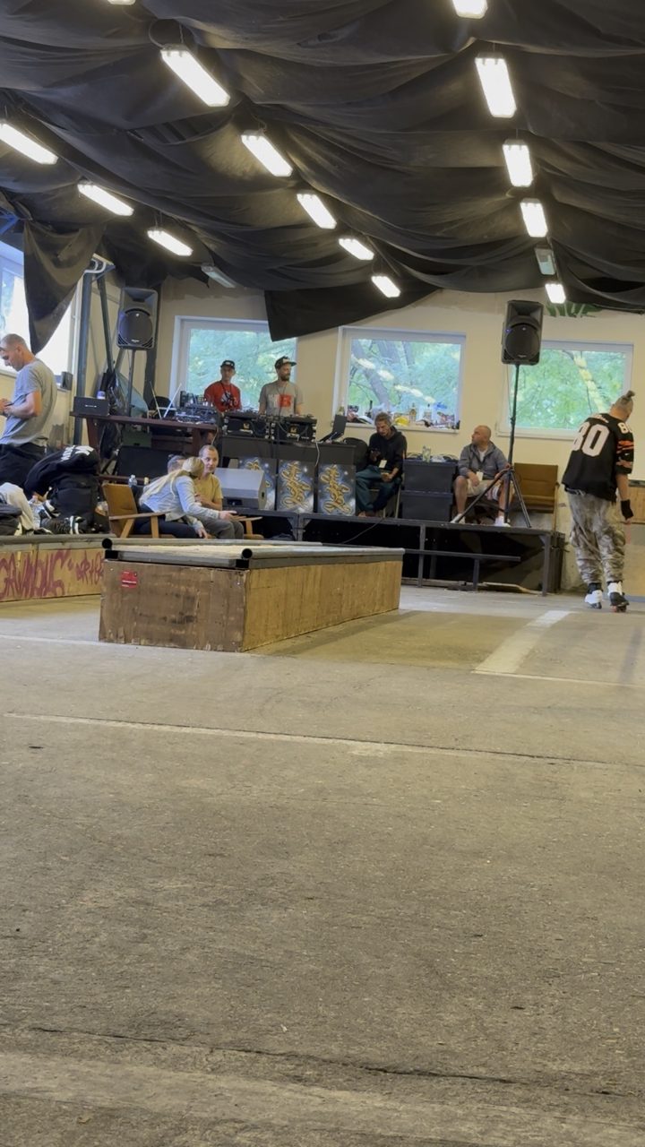 #competition #friends #spot 