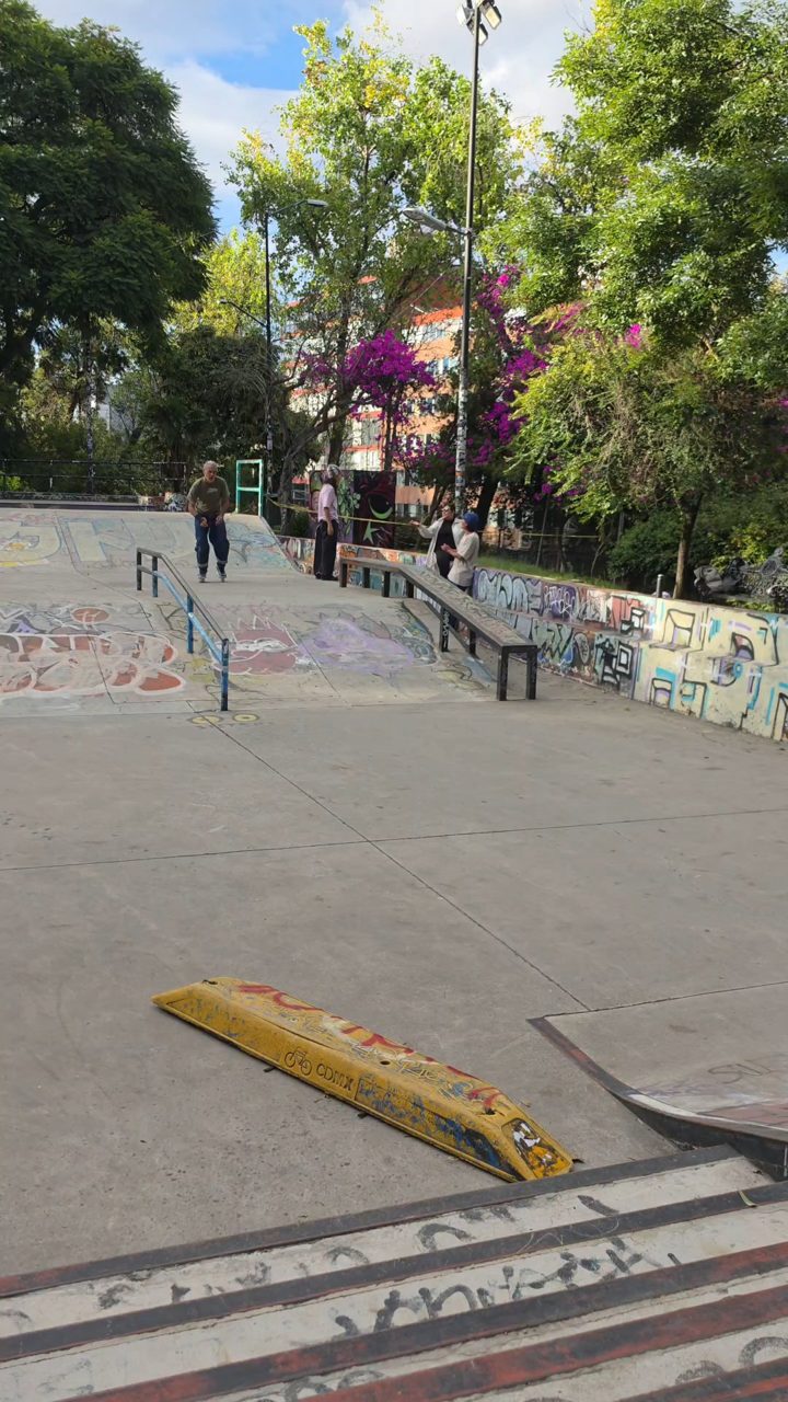 Fakie 360's en Skatepark Parque Lira #trick 