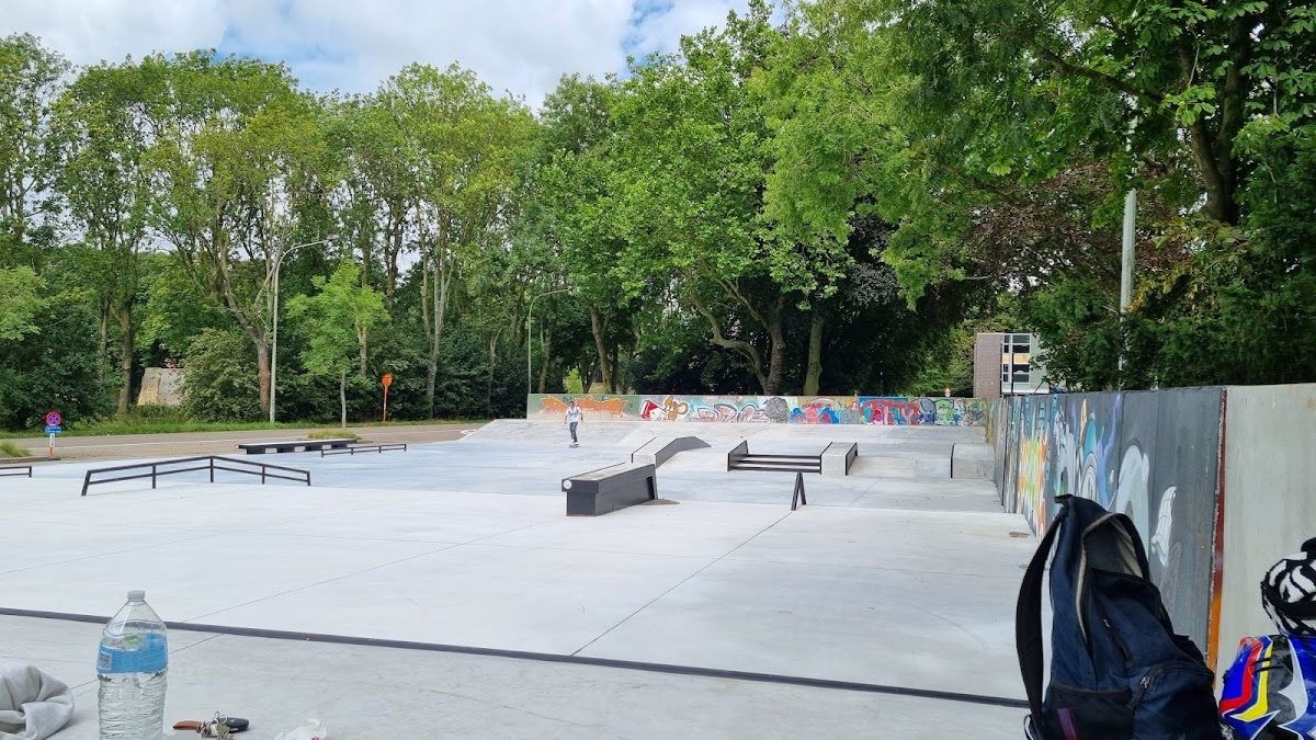 Skatepark Ieper — rollerblading spot in Ypres, Belgium