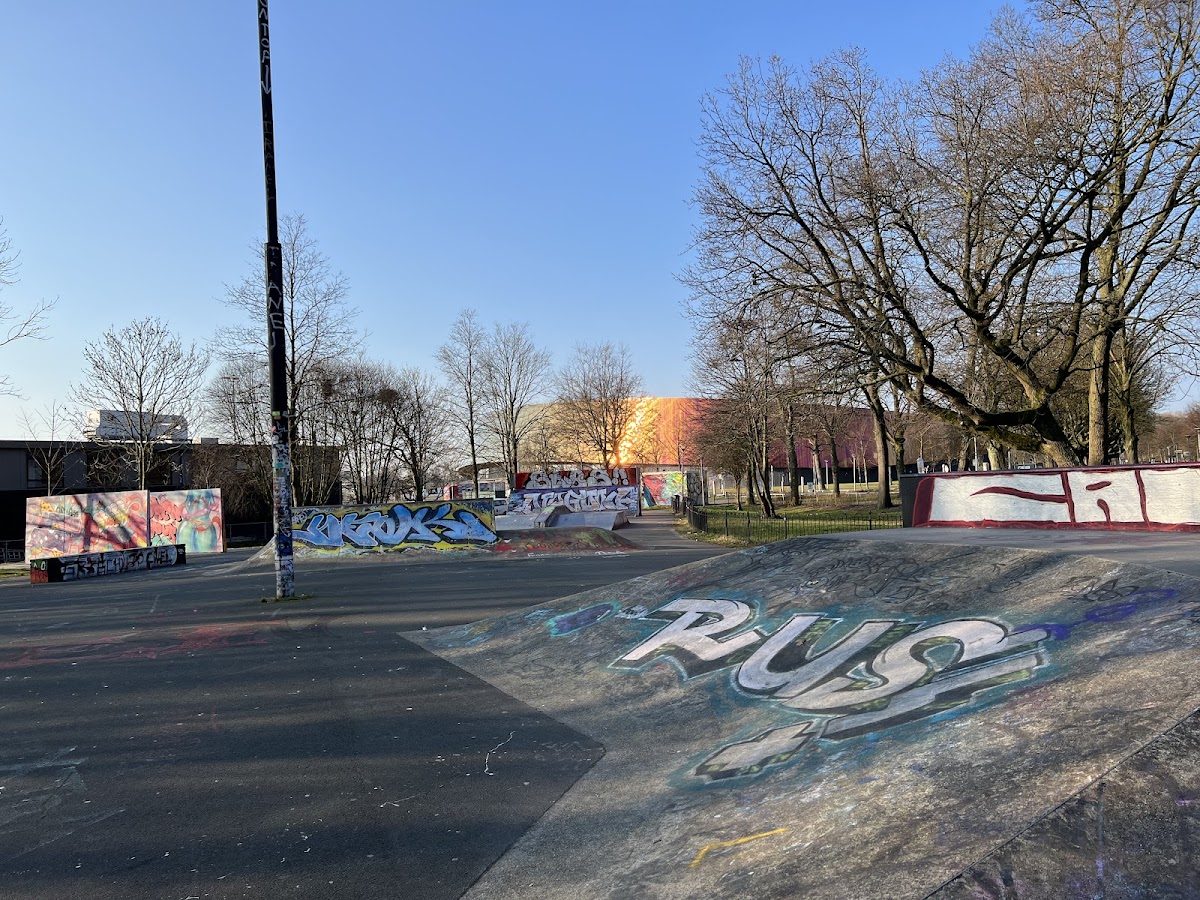 Skatepark — rollerblading spot in Den Haag, Nederland