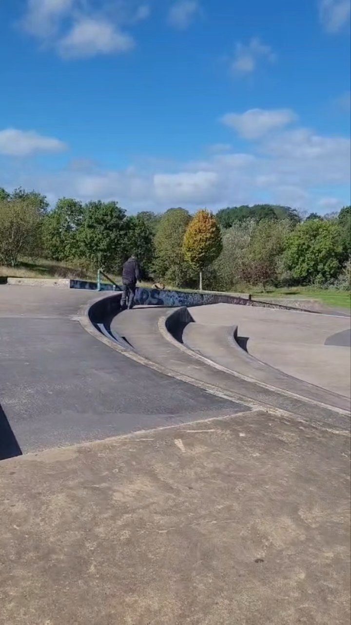Stoke plaza — rollerblading spot in Stoke-on-Trent, United Kingdom