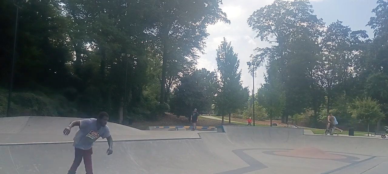 Rainy day post #trick #skatepark #session #city #friends 