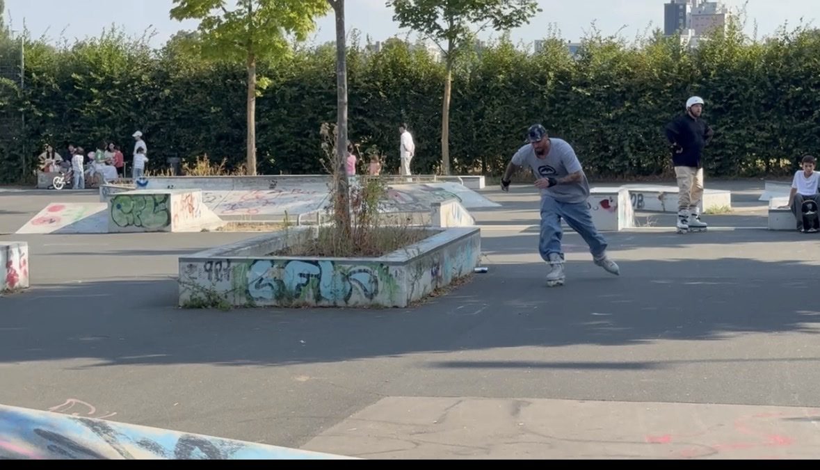 Rollerblading clip
