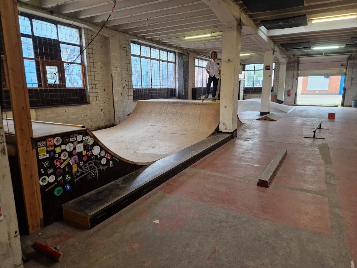 HOEK 8 skatepark — Hasselt, Belgium